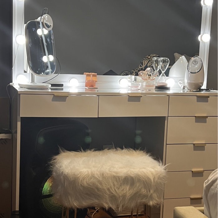 Orellana 47.3'' Wide Vanity with Mirror