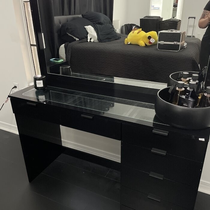 Orellana 47.3'' Wide Vanity with Mirror