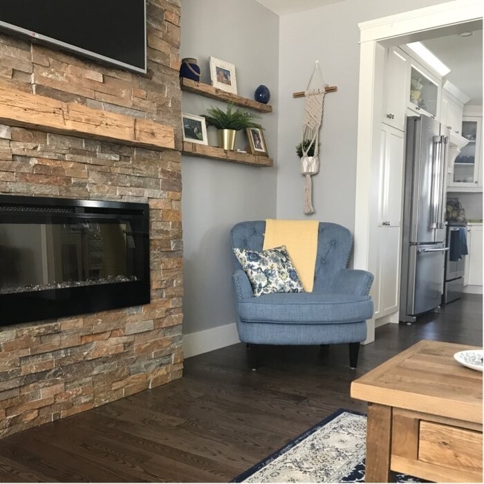 Parmelee 33'' Wide Tufted Club Chair