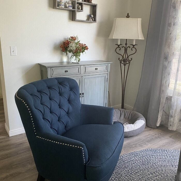 Parmelee 33'' Wide Tufted Club Chair
