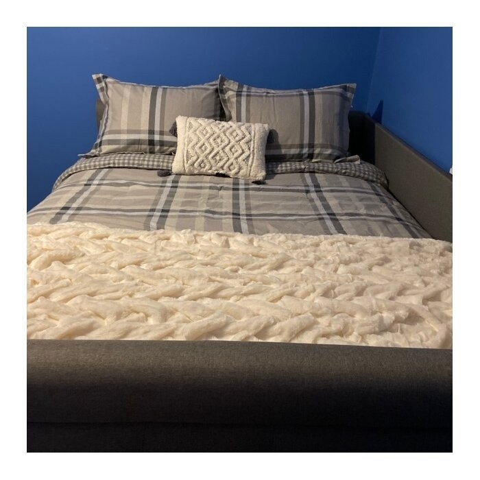 Philomena Daybed