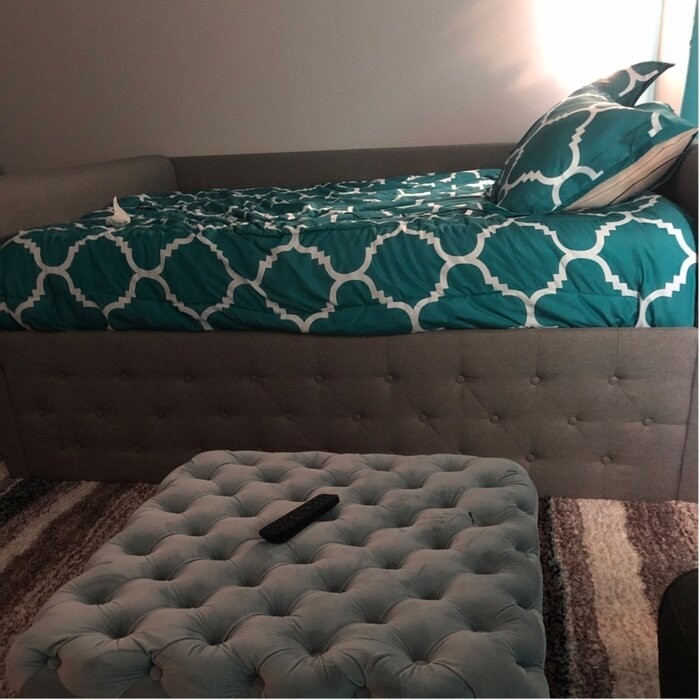 Philomena Daybed
