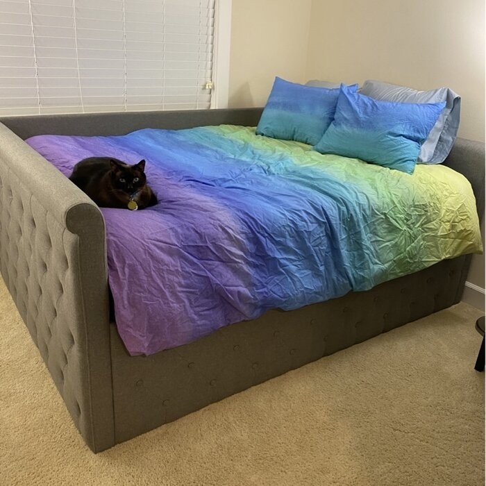 Philomena Daybed
