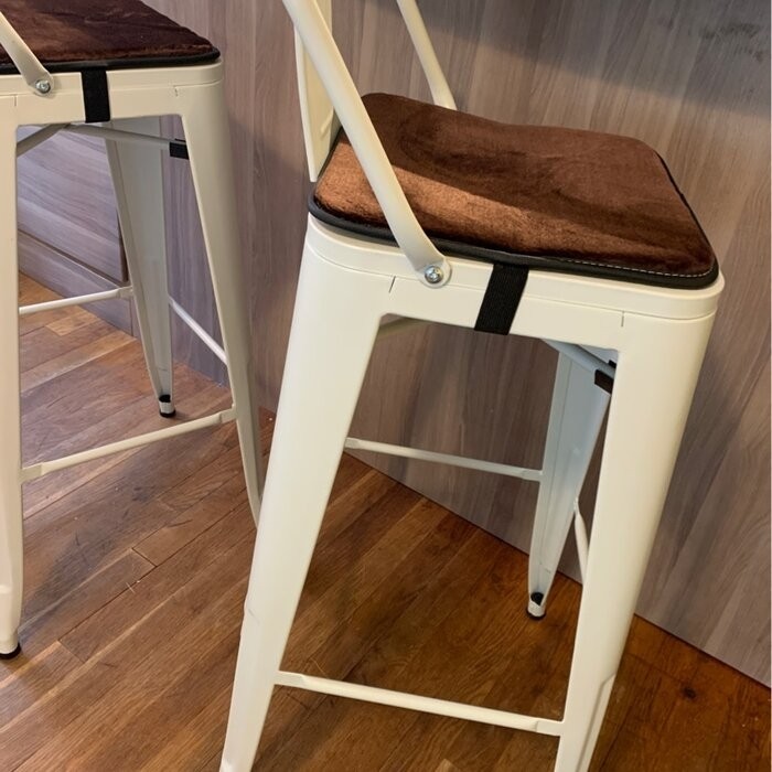 Pinney Counter & Bar Stool