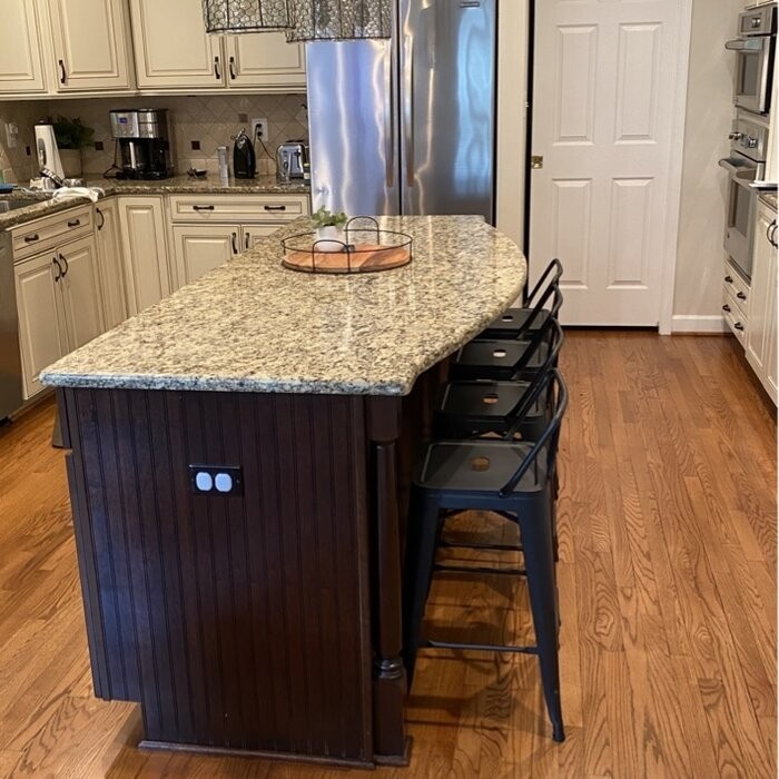 Pinney Counter & Bar Stool