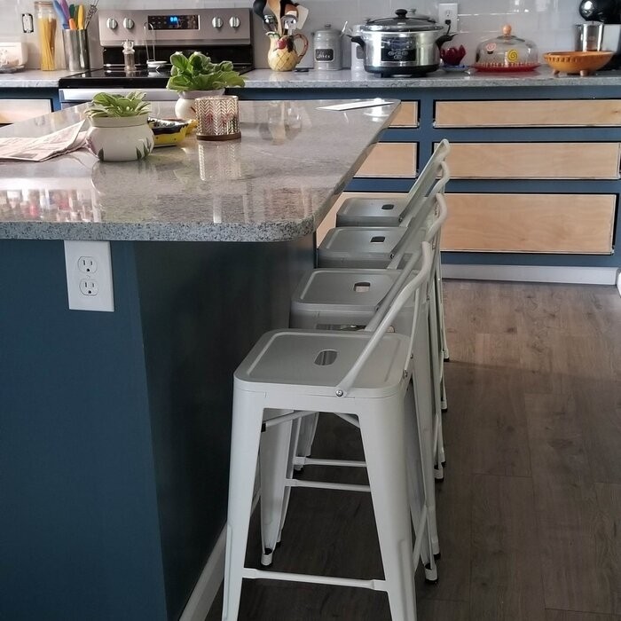 Pinney Counter & Bar Stool