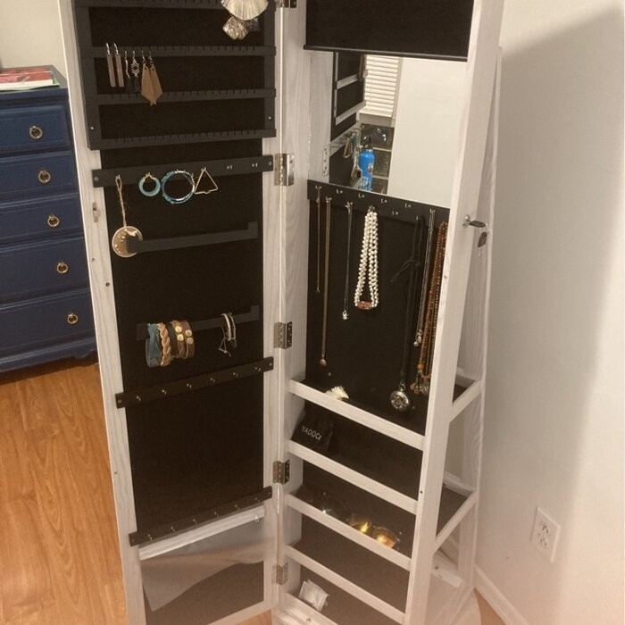 Quakertown 21.3'' Wide Jewelry Armoire with Mirror