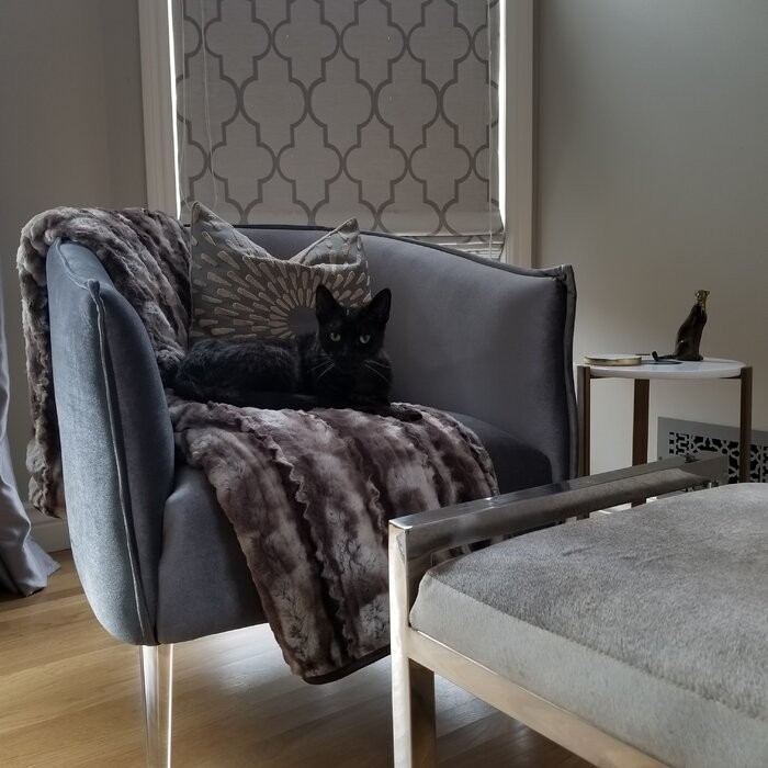 Remus 25.5" Barrel Chair