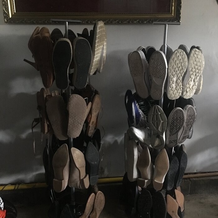 Revolving 24 Pair Shoe Rack