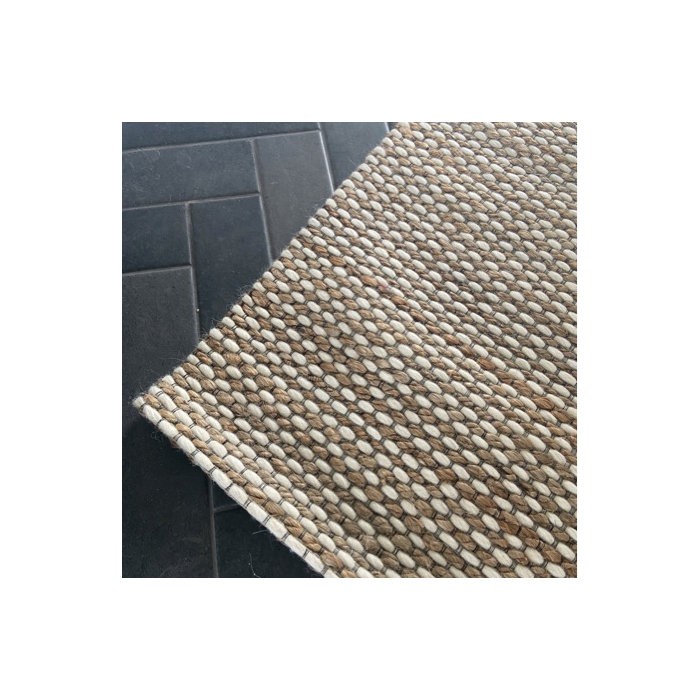 Scheidt Handmade Tufted Area Rug in Natural/Ivory