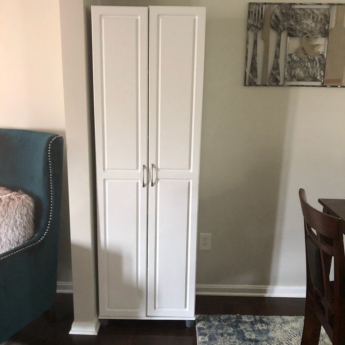Scholl Armoire