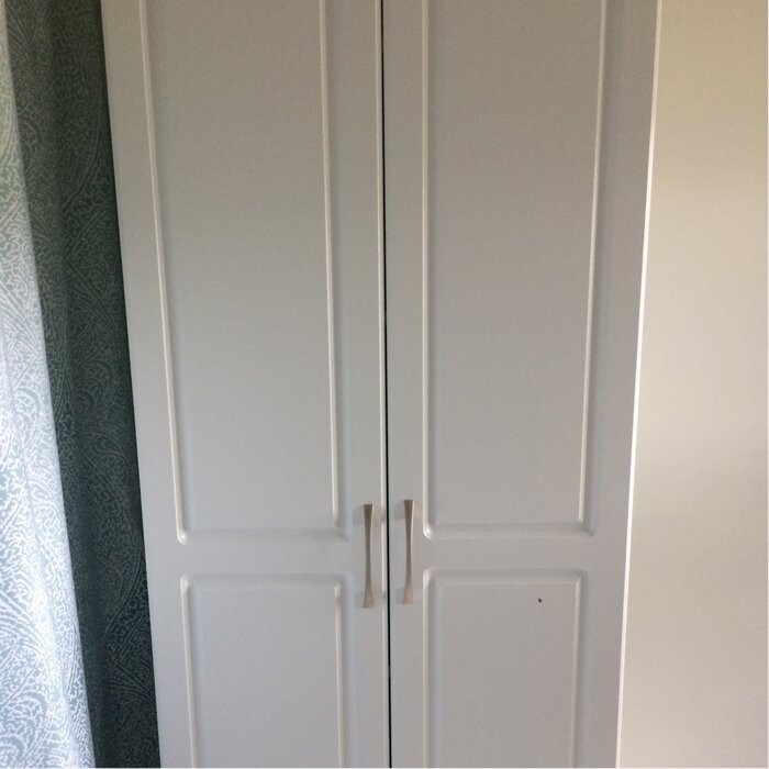 Scholl Armoire