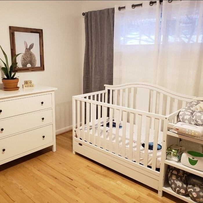 Solano 4-in-1 Convertible Crib with Storage