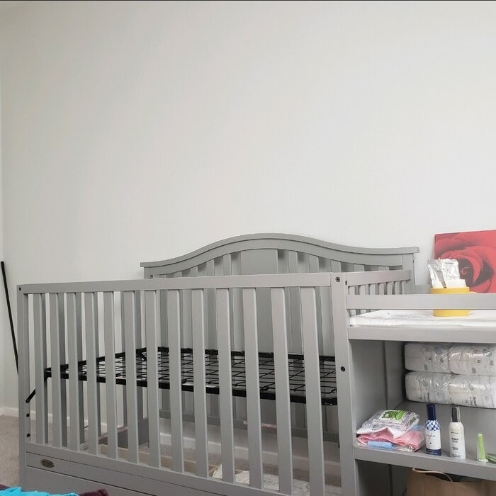 Solano 4-in-1 Convertible Crib with Storage