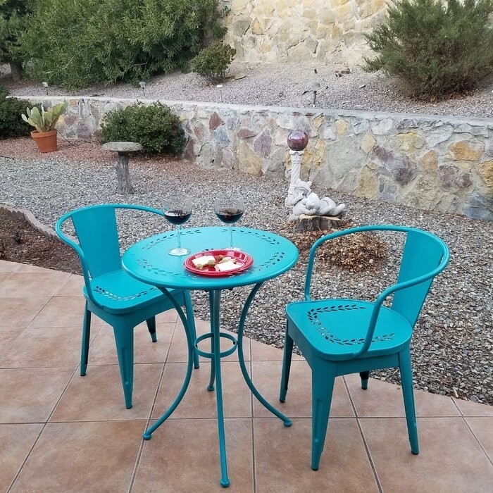 Springmont Round 2 - Person 24'' Long Bistro Set