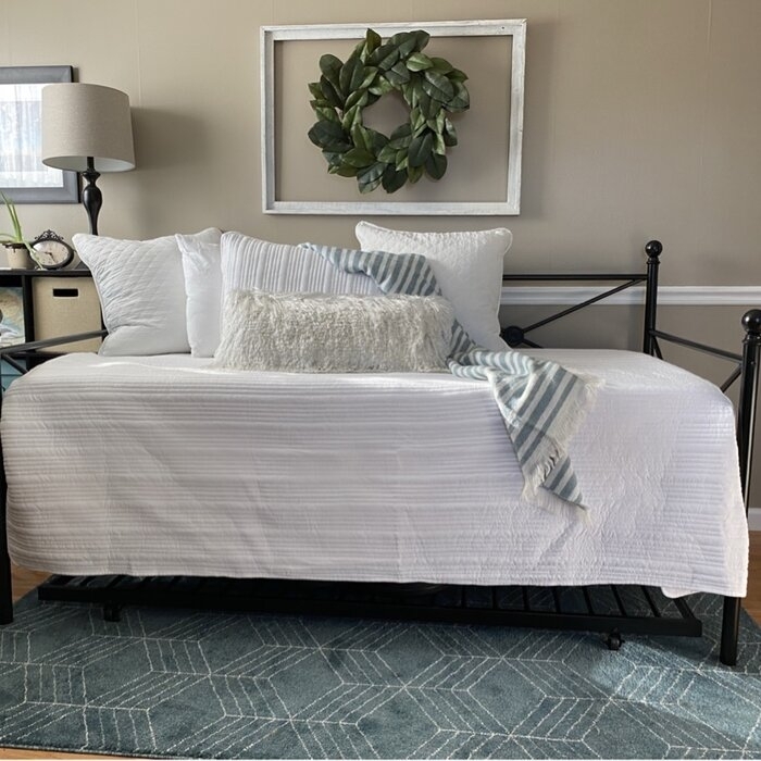 Timberwyck Steel Daybed with Trundle