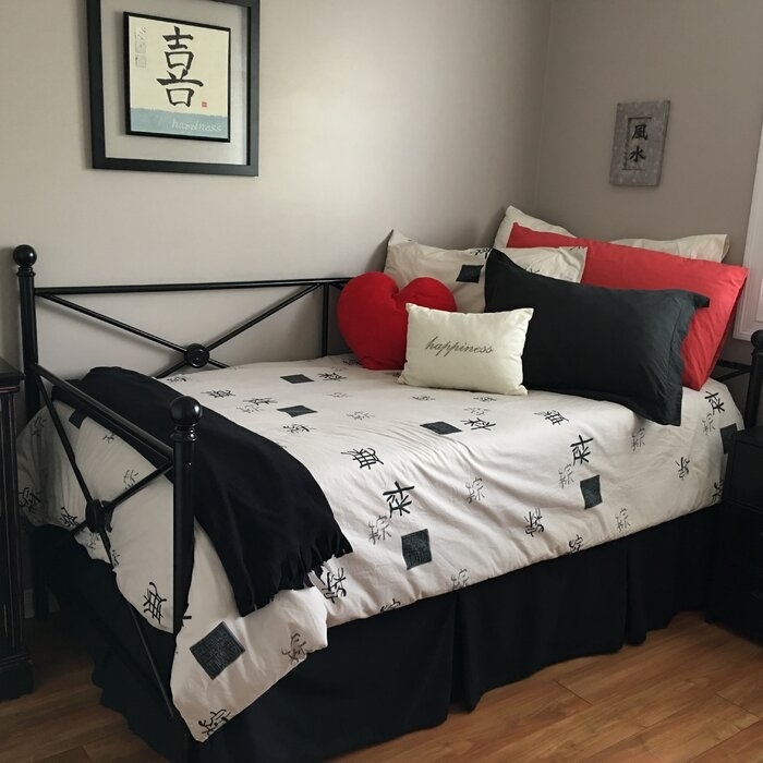 Timberwyck Steel Daybed with Trundle