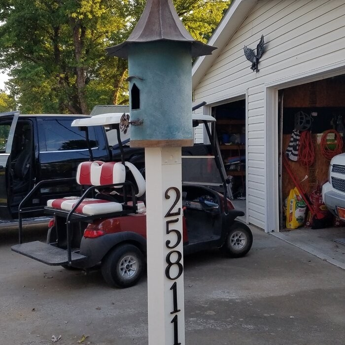 Tivtsazn 34 in x 15.5 in x 15.5 in Birdhouse