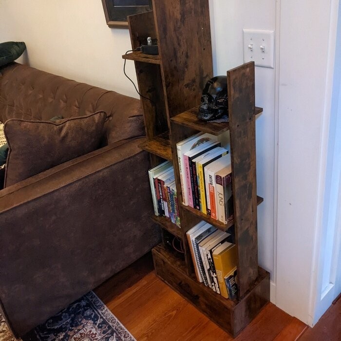 Todi 55.11'' H x 19.68'' W Standard Bookcase