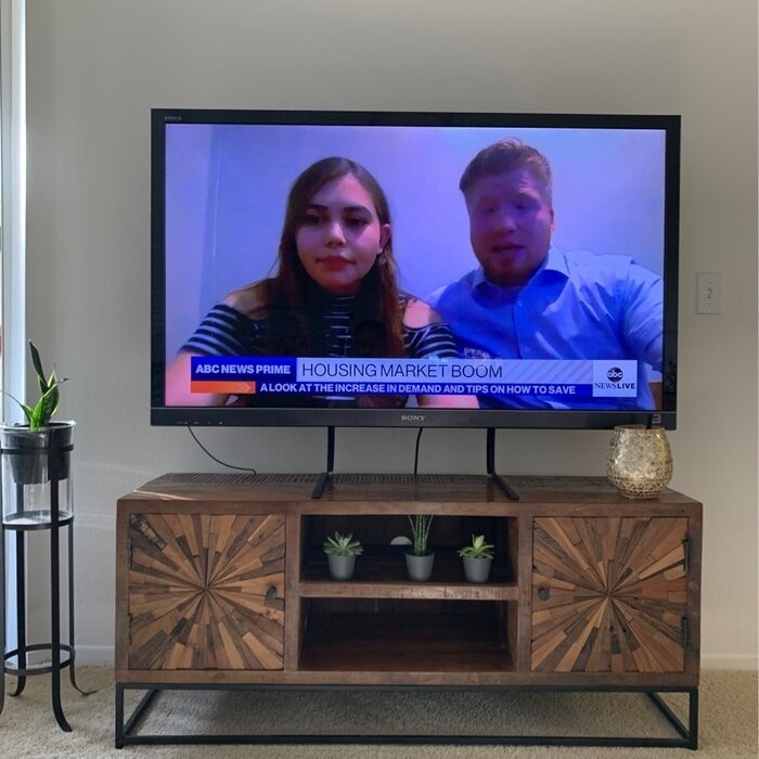 TV Stand for TVs up to 58"
