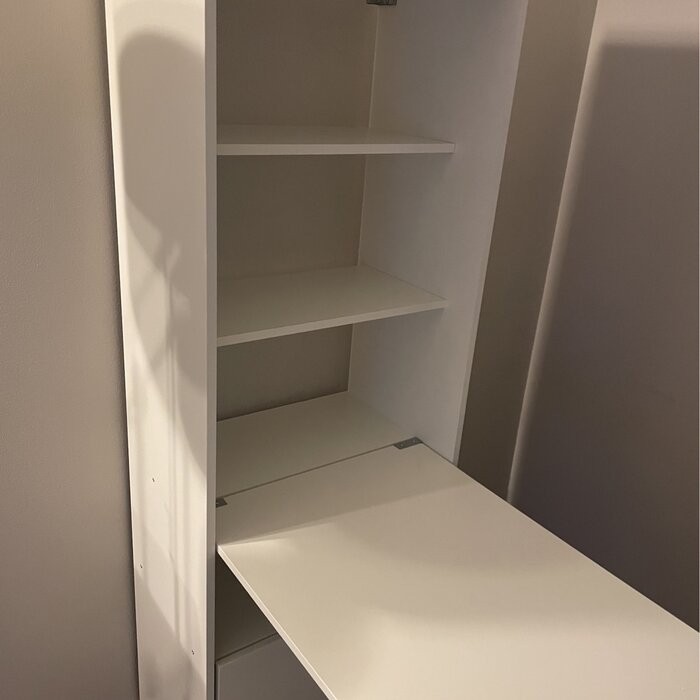 Veazey Desk with Hutch