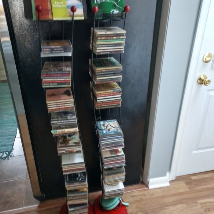 Wave Multimedia Storage Rack