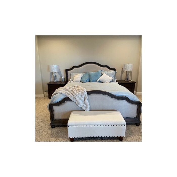 Wheatly Upholstered Standard Configurable Bedroom Set