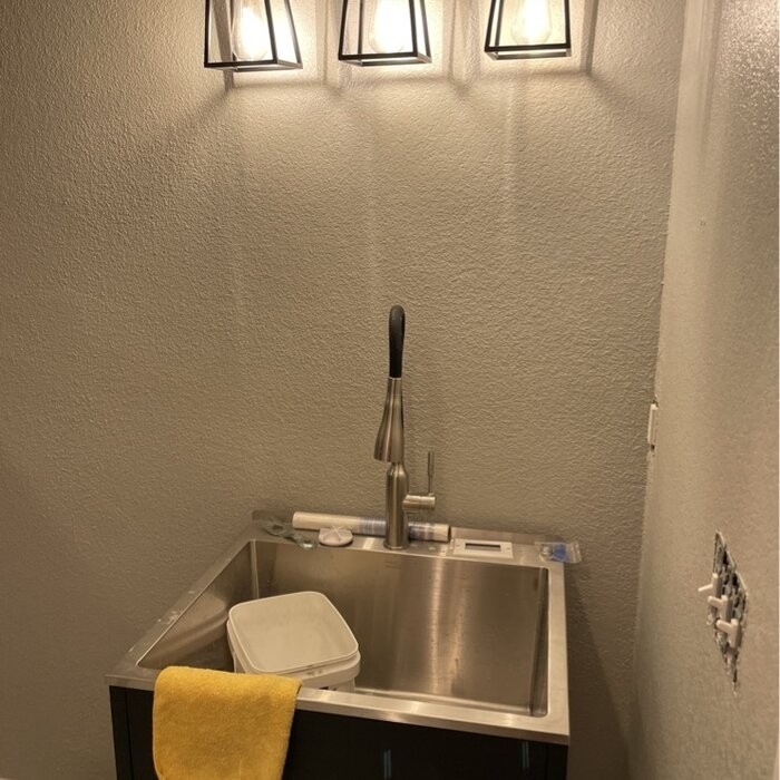 25'' L x 22'' W Free Standing Laundry Sink with Faucet