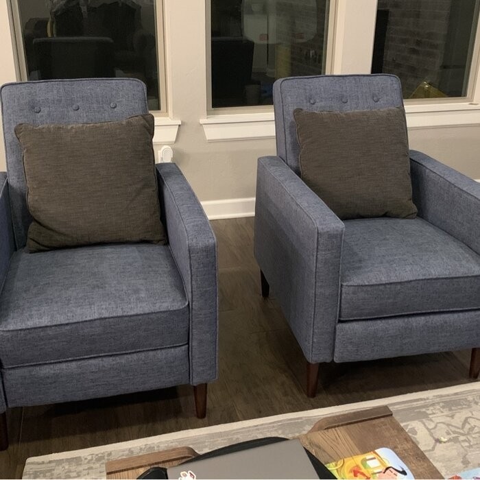 27.25'' Wide Manual Club Recliner