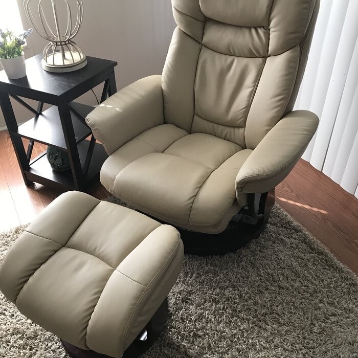 33'' Wide Manual Swivel Standard Recliner with Ottoman