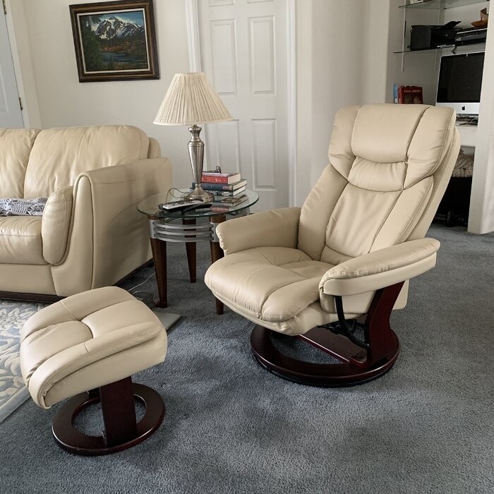 33'' Wide Manual Swivel Standard Recliner with Ottoman