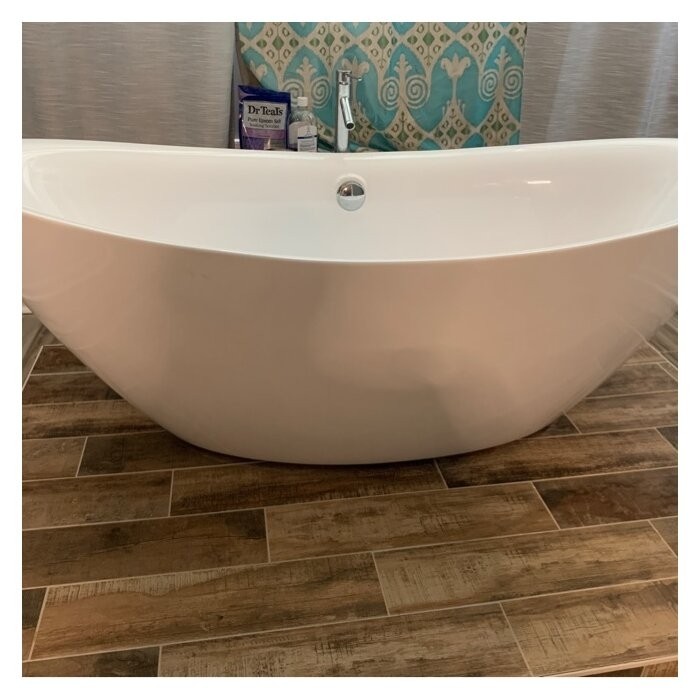 71" x 34" Freestanding Soaking Acrylic Bathtub