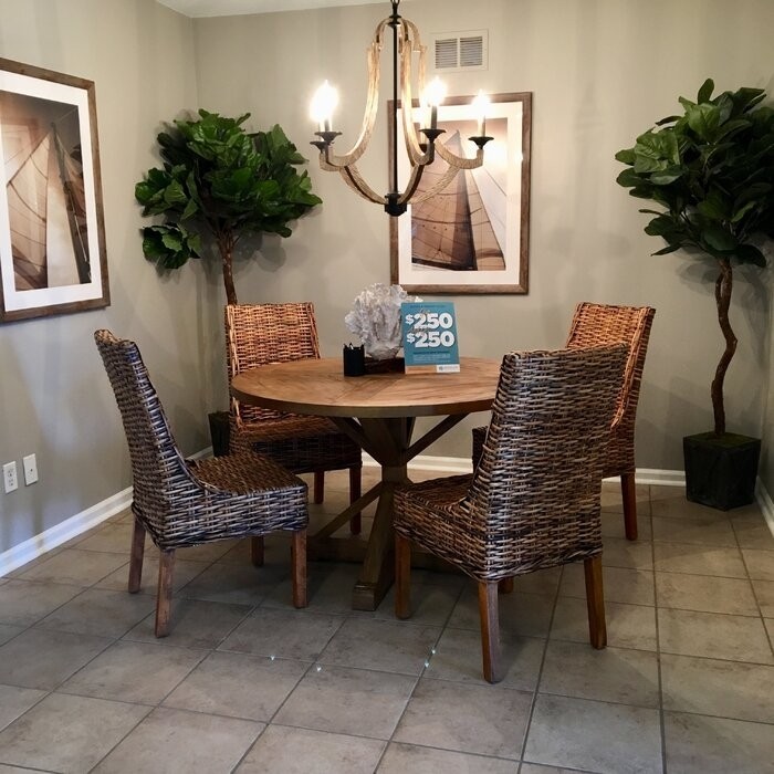 Abasi Pedestal Dining Table