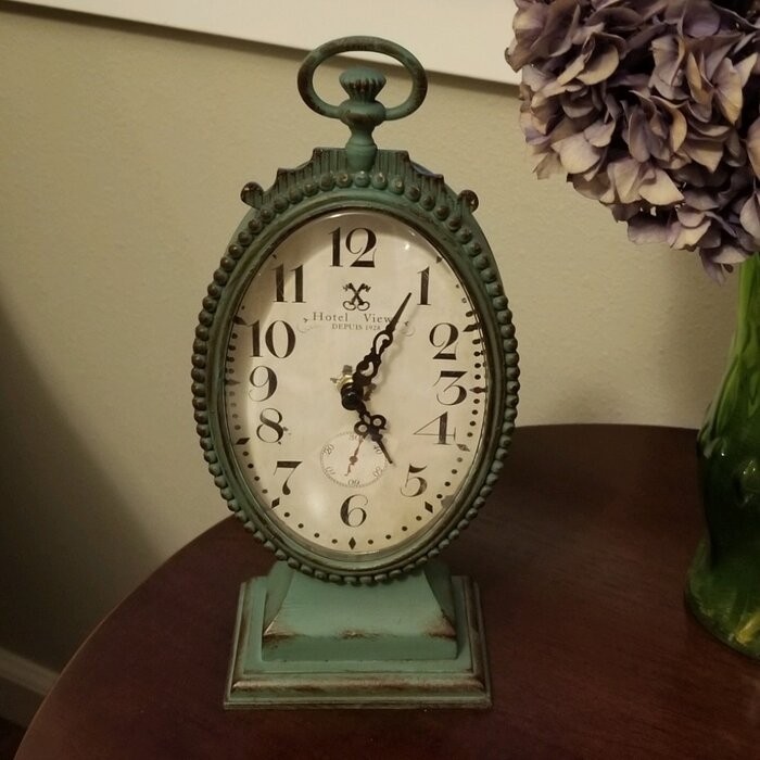Analog Quartz Tabletop Clock