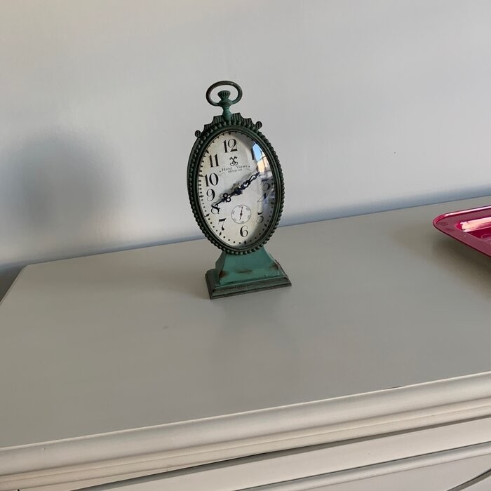 Analog Quartz Tabletop Clock