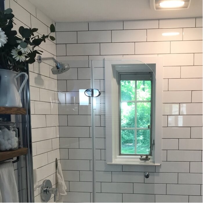 Aqua Fold 36" W x 58" H Folding Semi-Frameless Tub Door