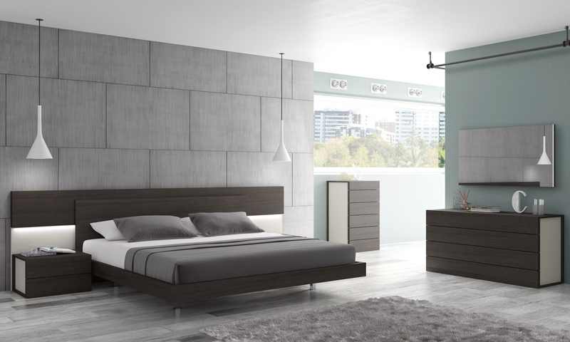 Bairdford Low Profile Platform Bed