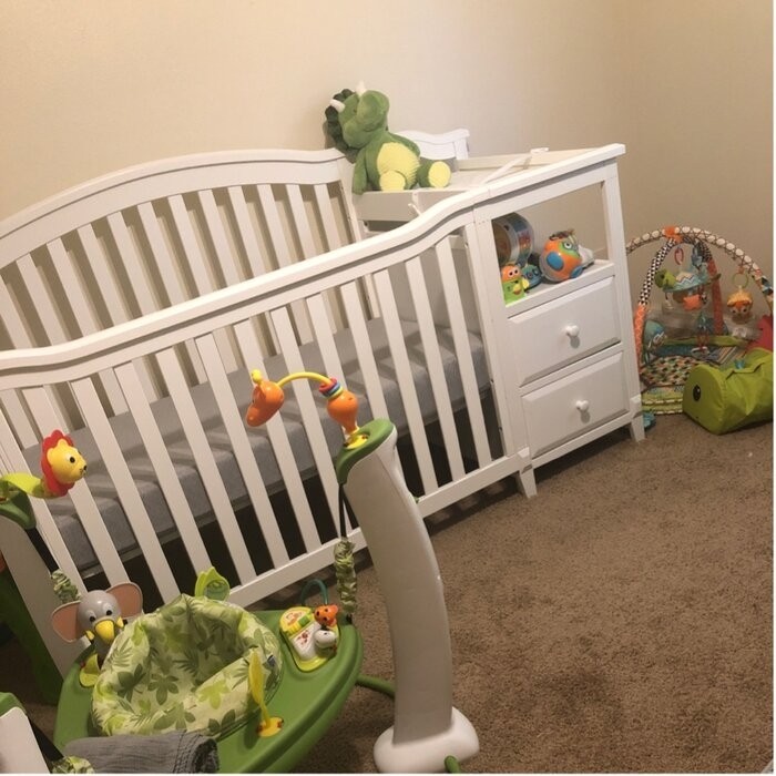Berkley 4-in-1 Convertible Crib and Changer