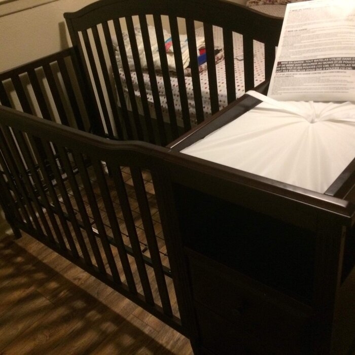 Berkley 4 in 1 Convertible Crib and Changer Foter