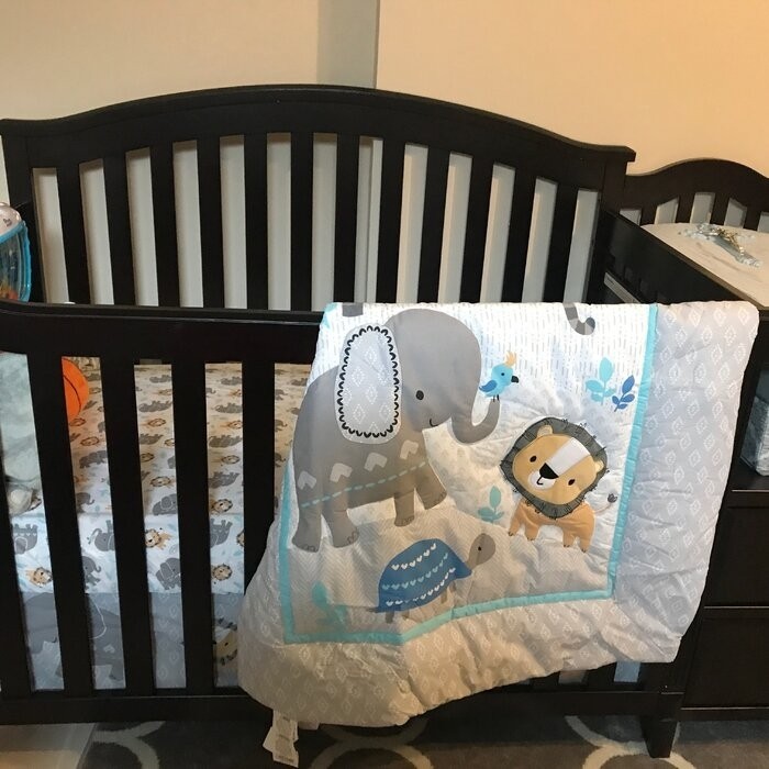Berkley 4-in-1 Convertible Crib and Changer
