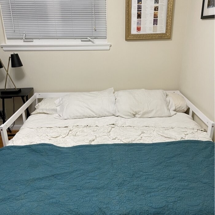 Berteau Twin Solid Wood Daybed with Trundle