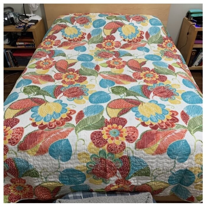 Bontrager Standard Cotton 320 TC Reversible 3 Piece Quilt Set