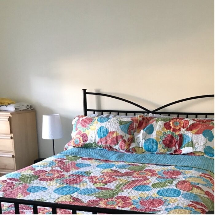 Bontrager Standard Cotton 320 TC Reversible 3 Piece Quilt Set