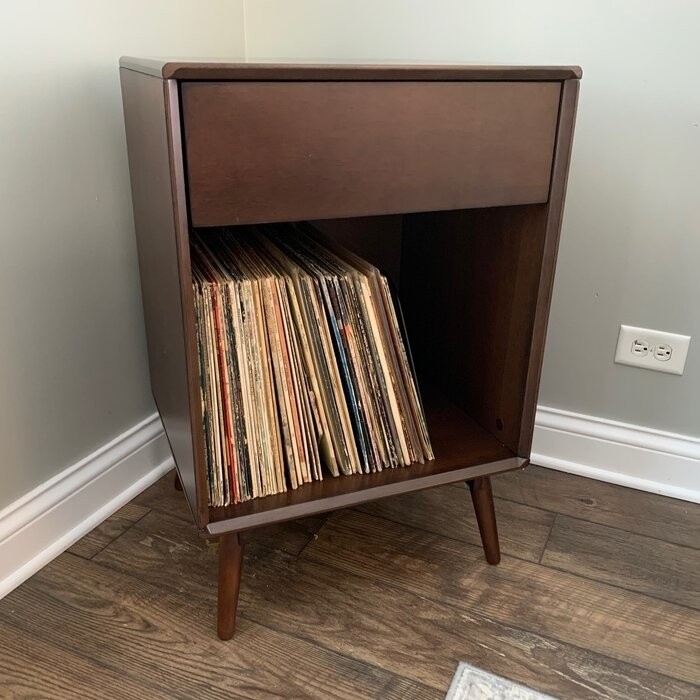 Brittany Turntable Audio Rack