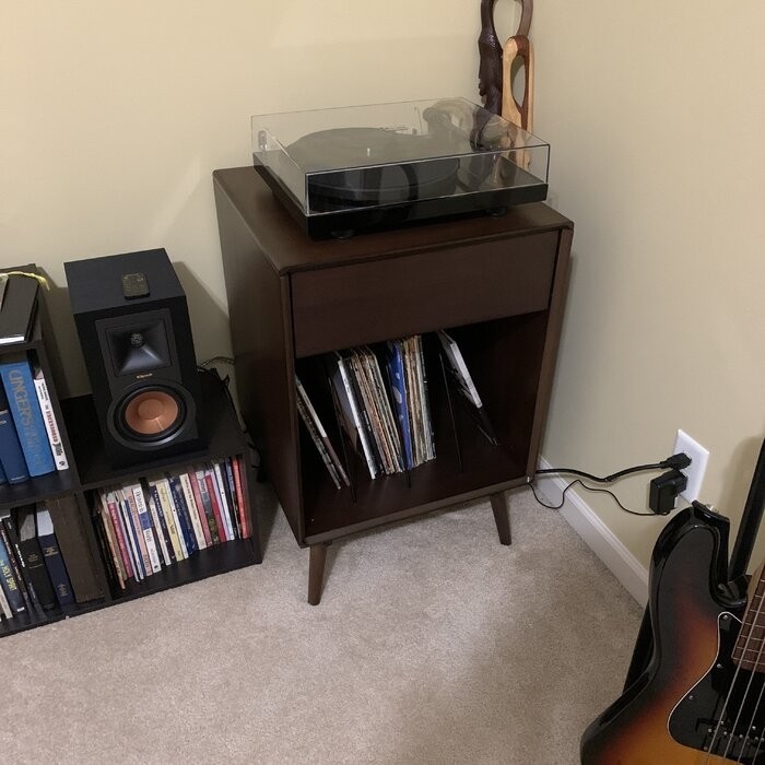 Brittany Turntable Audio Rack
