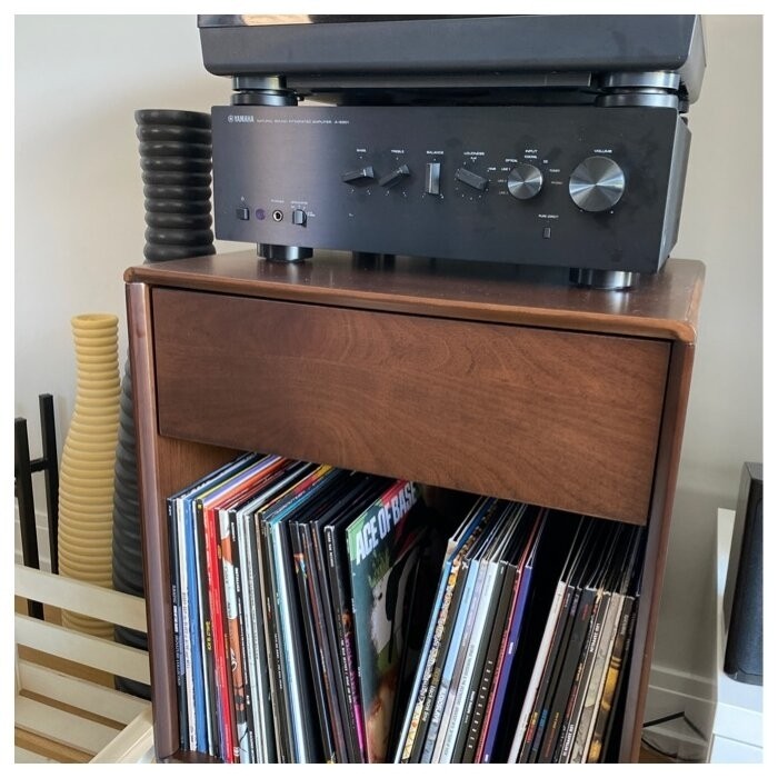 Brittany Turntable Audio Rack