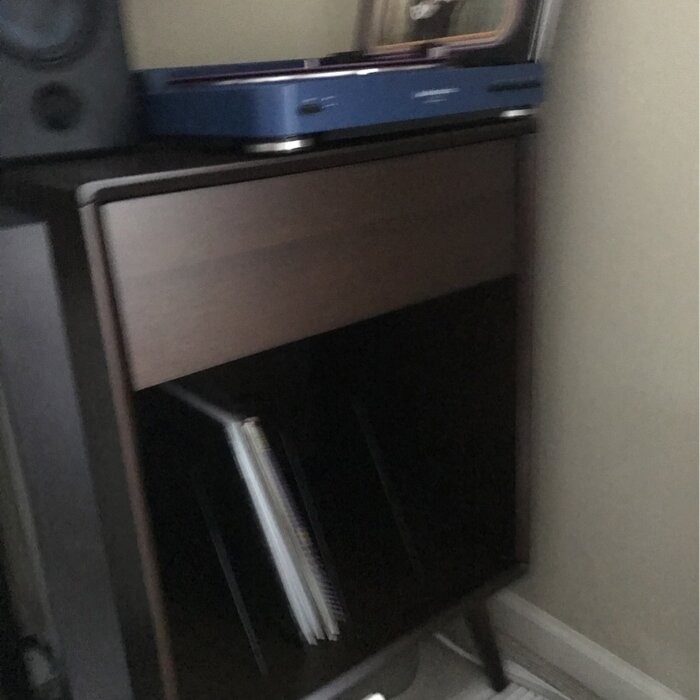 Brittany Turntable Audio Rack