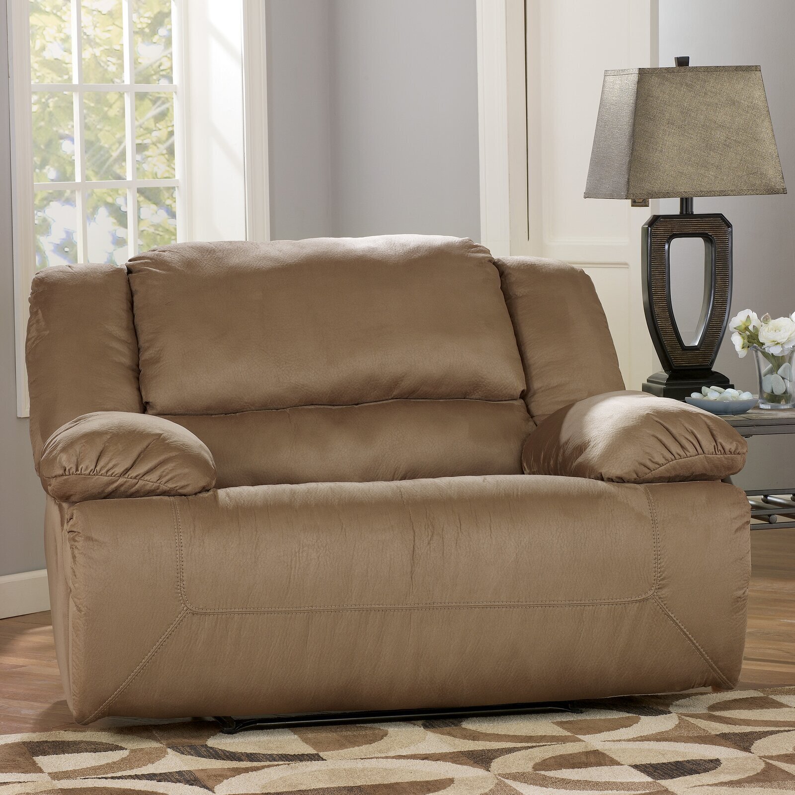 Brown Extra Wide Recliner