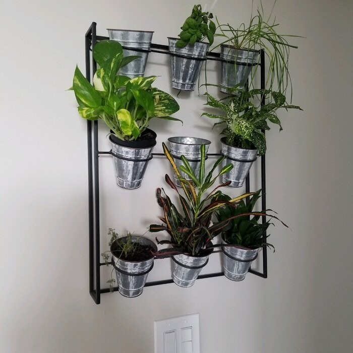 Cardona 9-Piece Pot Metal Wall Planter