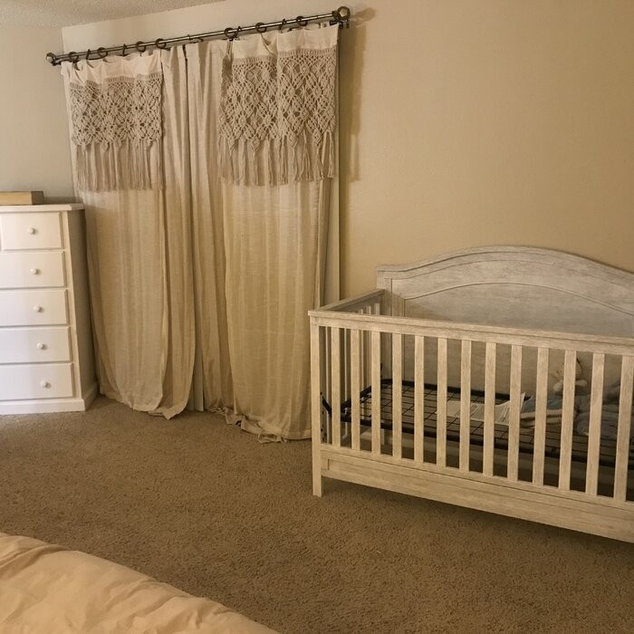 Charlie 4-in-1 Convertible Crib